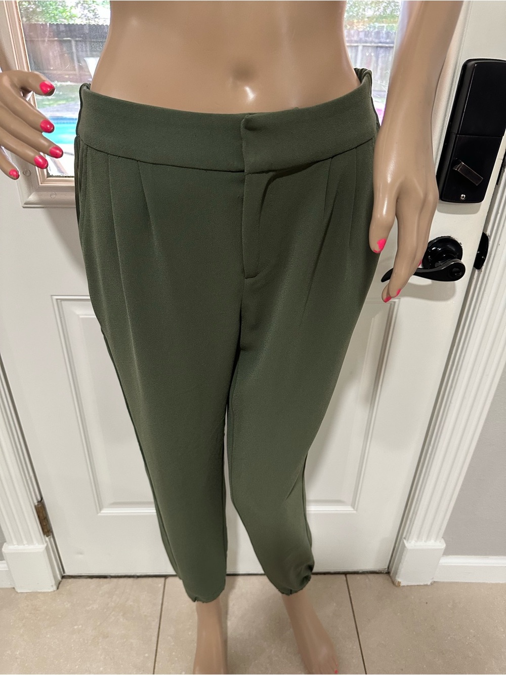 Joie Olive Green Cropped Tapered Pants